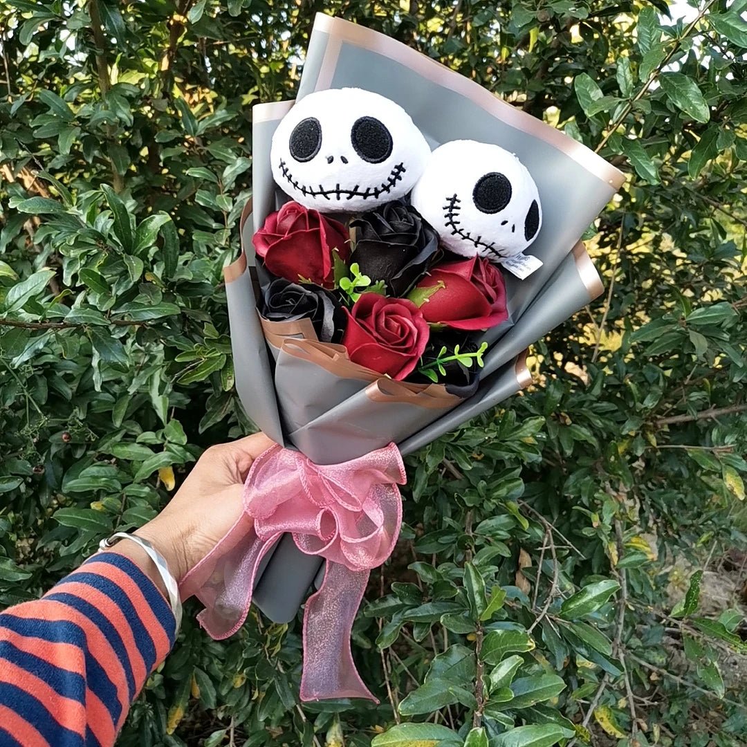 🎃 [Limited Edition] Halloween Hello Kitty & Jack Skellington Plush Bouquet - JolieJo
